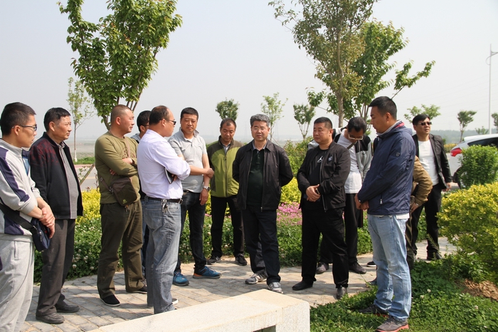 2017-4-27閆總檢查工地?fù)P塵治理 018.jpg