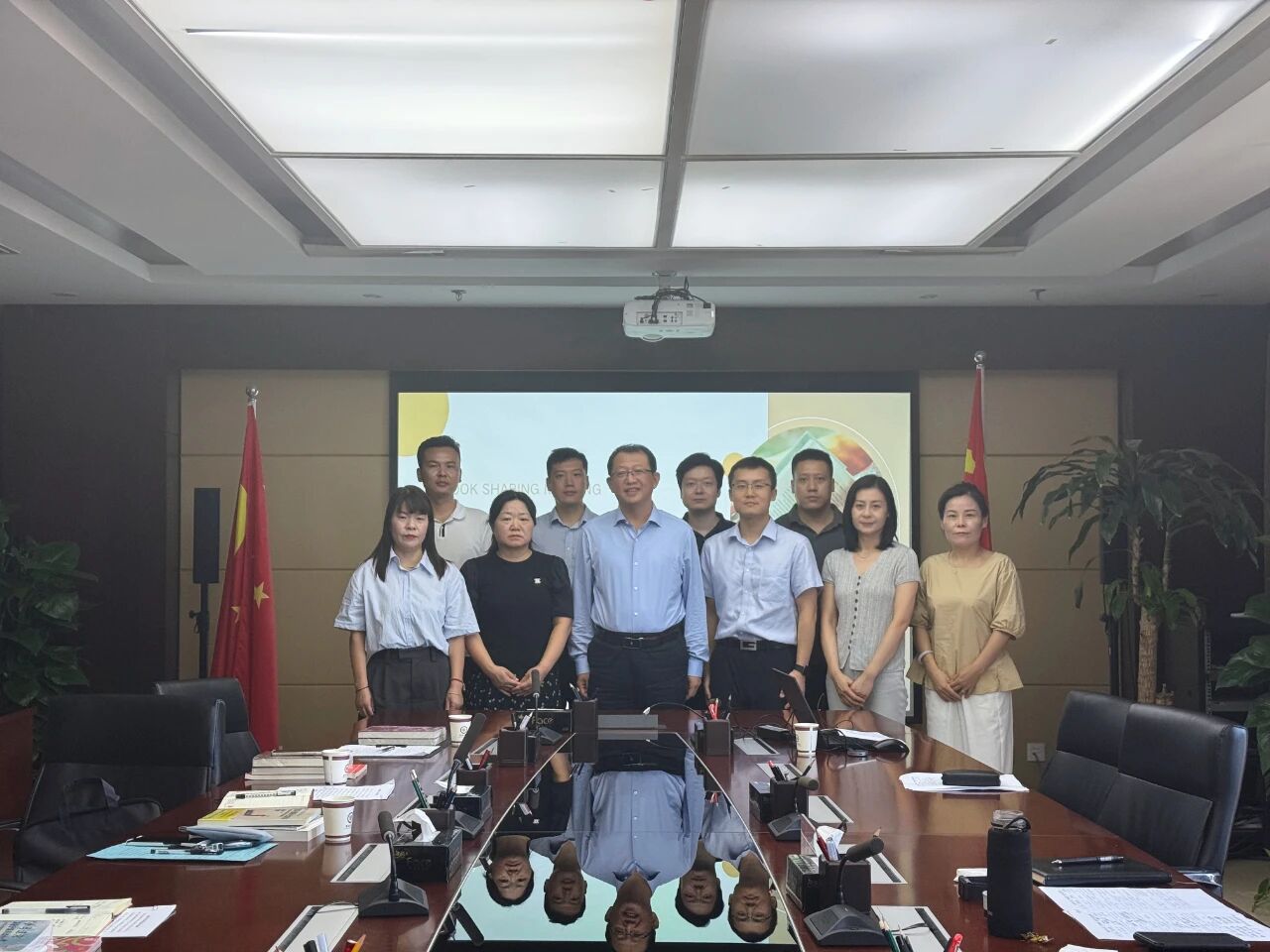 “誦讀水故事 傳承水文化” 丨市城投集團(tuán)第三期“書(shū)香城投”讀書(shū)分享會(huì)成功舉辦